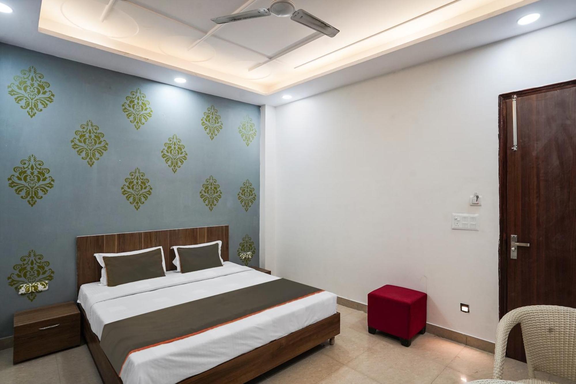Hotel O Aryan Green Hotel กาเซียบัด ภายนอก รูปภาพ